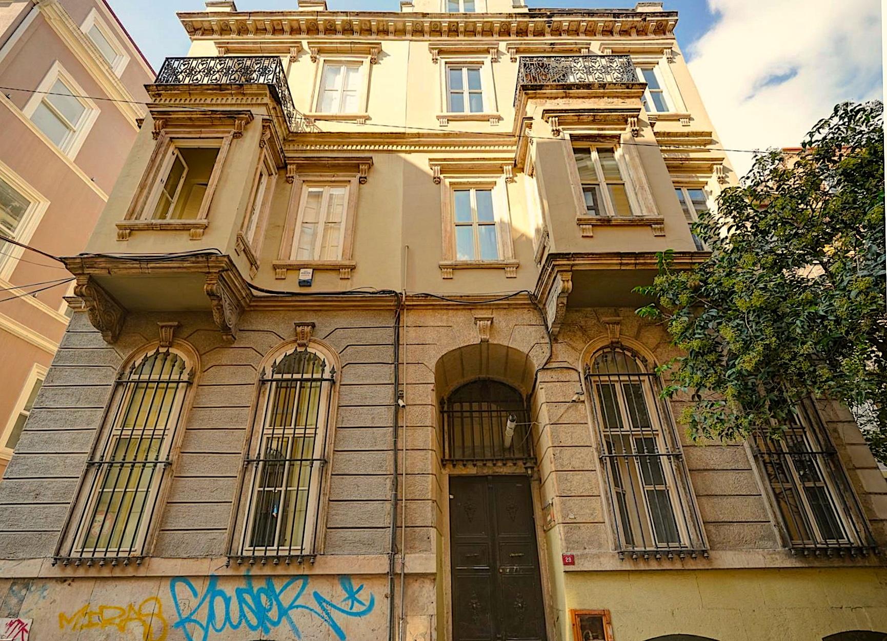 8-room Small Beyoğlu Apart Hotel Istanbul