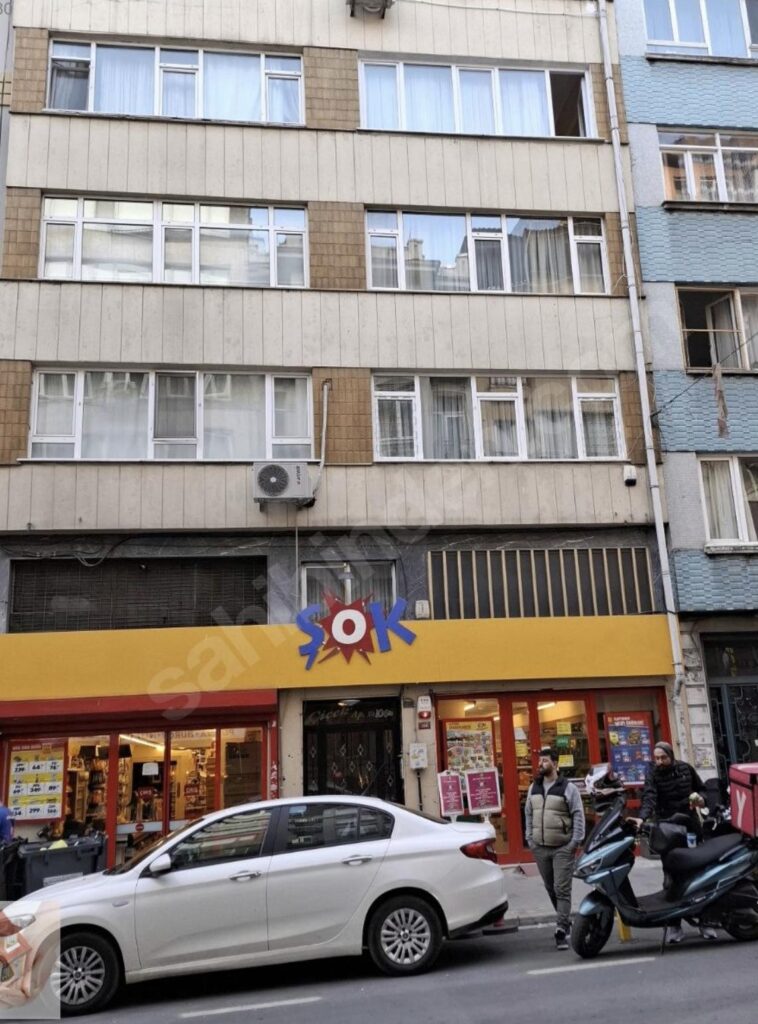 Istanbul Residential Property for Sale - Şişli Kurtuluş Cad 3+1