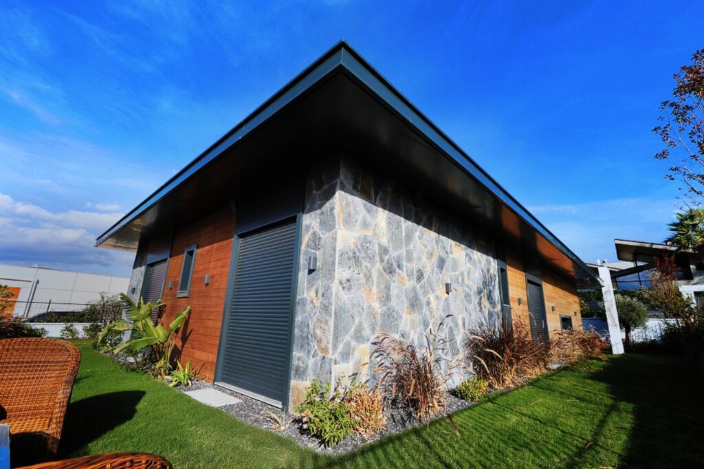 Properties for sale in Çeşme - Luxury villa for sale in Çeşme Dalyan